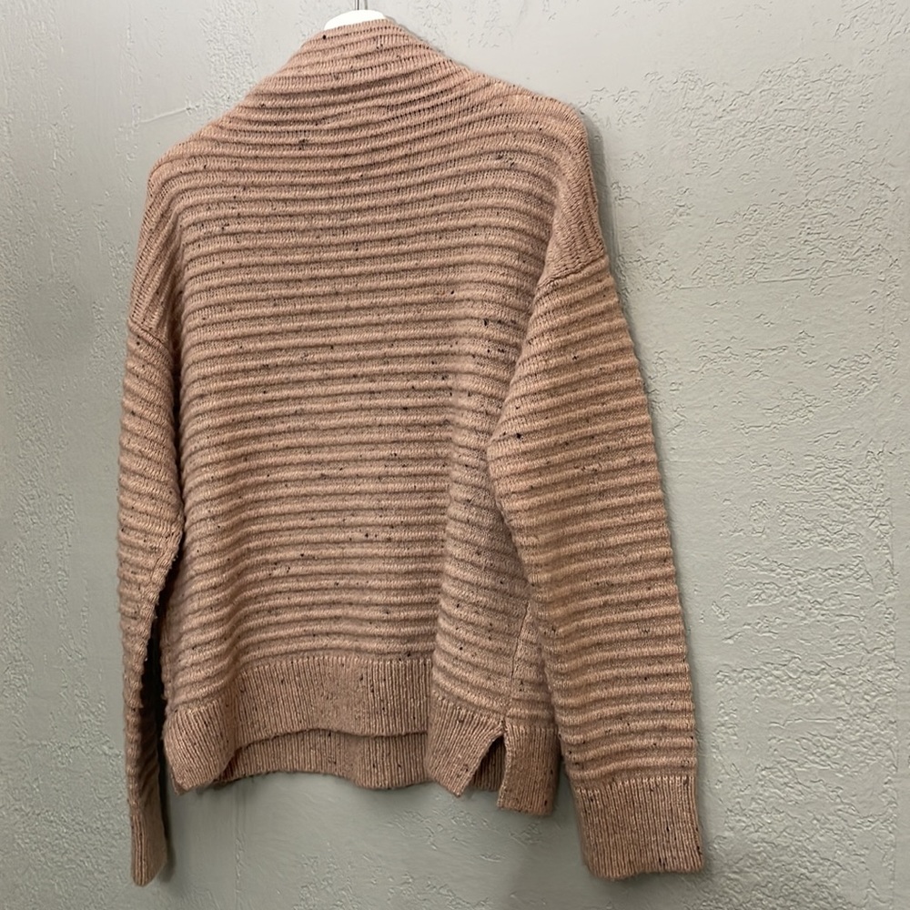 Madewell Donegal Belmont Mockneck Sweater in Coziest Yarn Size Medium - Picture 10 of 11